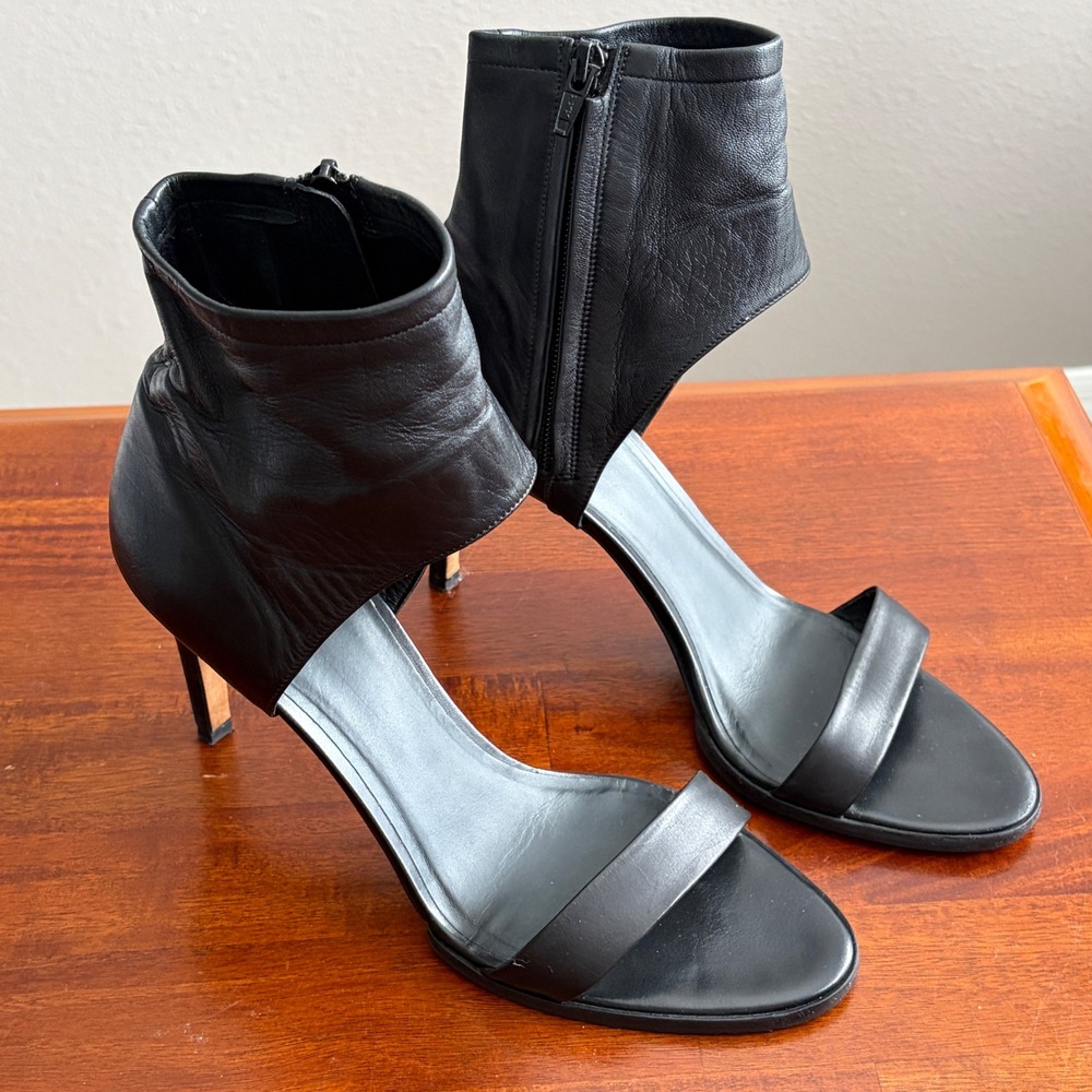 Vince Black Annalie Leather Cuff Ankle Wrap Side Zip Closure Sandals Heels 9.5